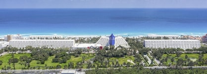 The Pyramid Cancun By Oasis - All Inclusive