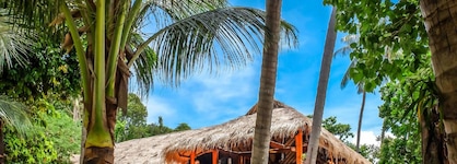 Ten Moons Lipe Resort