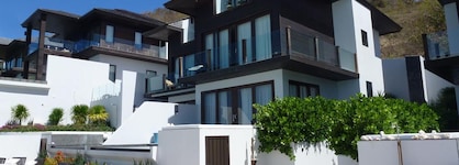 Tamarind Hills Resort & Villas