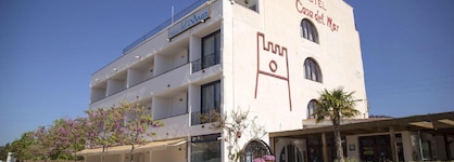 Casa Del Mar Hotel