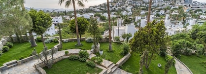 Elementa Boutique Hotel