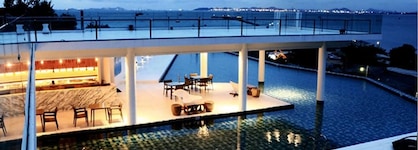 Tsix5 Phenomenal Hotel Pattaya