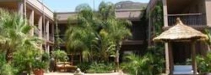 Chillout Hotel Tres Mares