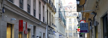 Debambú Larios