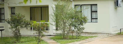 Sand River Cottages