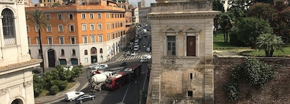 Roma Luxus Hotel