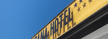 Tropicana Suites & Villas