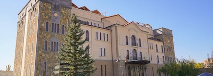 Caucasus Hotel