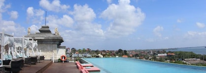 The Crystal Luxury Bay Resort Nusa Dua