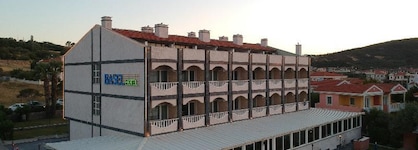 Cunda Basel Hotel
