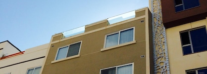 Instyle Aparthotel