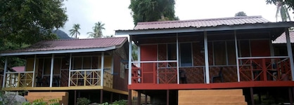 Mukut Coral Chalet