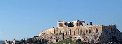 Athens View Loft - 03