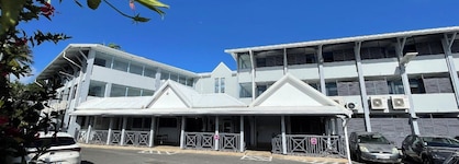 Karaibes Hotel and Residence