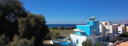 Seabreeze Villa - With Jacuzzi & Heated Pool