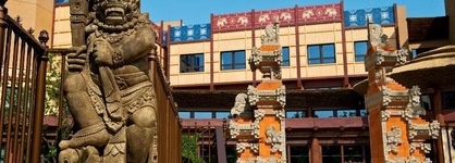 Disney Explorers Lodge