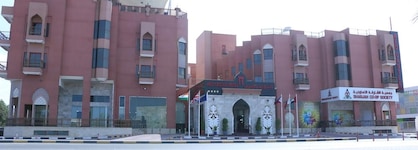Red Castle Hotel