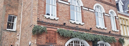 The Old Coffee Tavern
