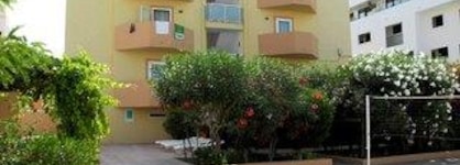 Apartamentos Timón