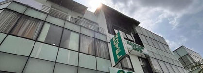 S8 Boutique Hotel