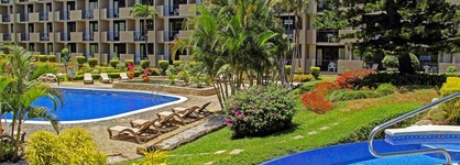 Irazu Hotel & Studios