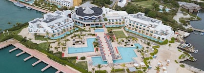 Trs Cap Cana Hotel