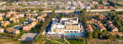Mangia's Himera Resort