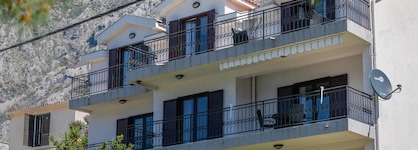 Apartments Miramar