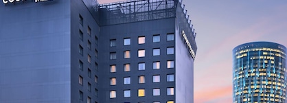 Courtyard Bucharest Floreasca