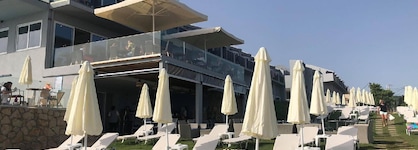 Golden Coast Resort