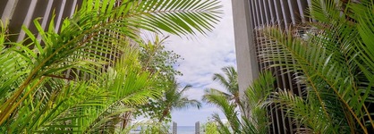 Les Estivales Beachfront Suites & Penthouses With Lov