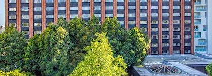 Pullman Auckland Hotel & Apartments