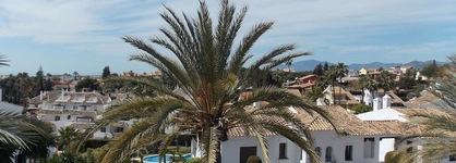 Apartment With Sea View In Puerto Banus