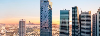 Taj Jumeirah Lakes Towers