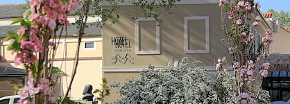 Almayer Art & Heritage Adults Only Hotel & Dépendance Rooms