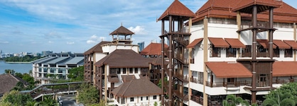 Doubletree By Hilton Putrajaya Lakeside