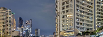 Novotel Suites Manila At Acqua