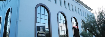 Portik Hotel