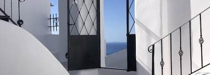 Doukas Caldera Suites Fira