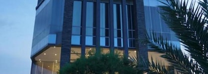 Pakons Prime Hotel