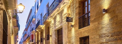 Tandem Torres De Cádiz Suites