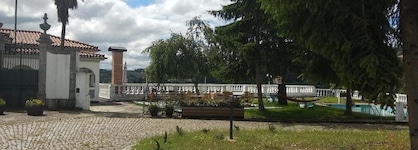 Casa Da Real Companhia