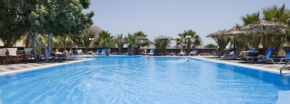 Sandy's Paradise Infinity Resort