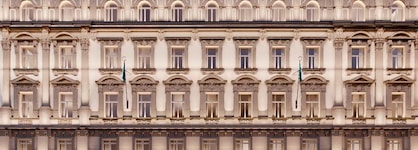 The Julius Prague