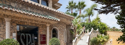 Apartamentos Best Alcázar