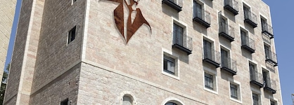 Brown Mamilla