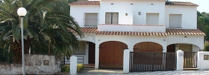 House en L'Escala para 6 personas con 3 habitaciones Ref. 107977