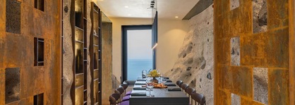 Santo Mine Oia Suites