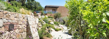 Les Regalia Hotel & Spa