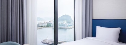 Citadines Connect Hotel Hari Busan